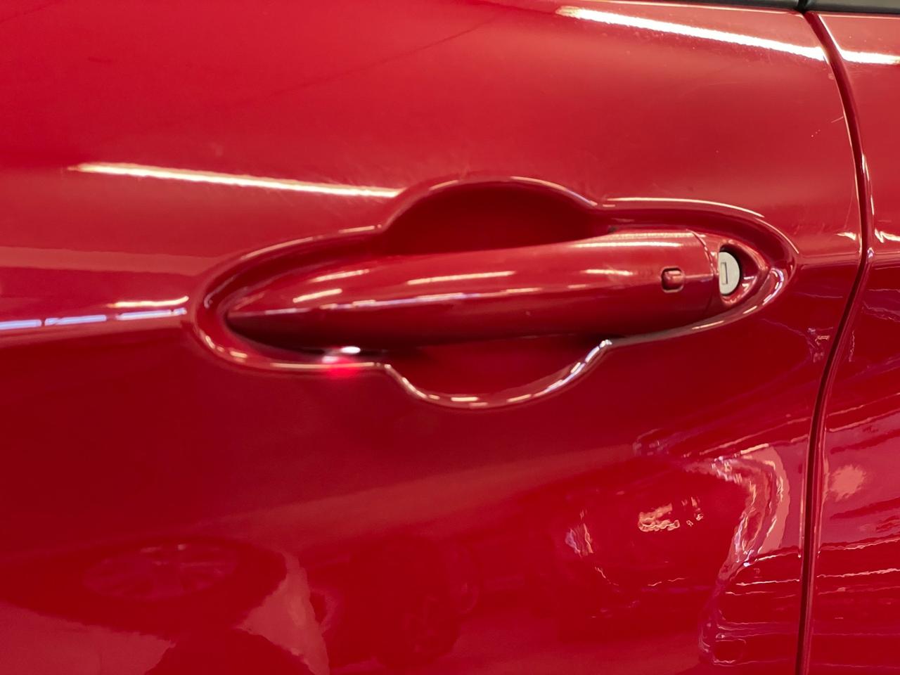 Alfa Romeo Stelvio 2.2 Turbodiesel 160 CV AT8 RWD Sport-Tech