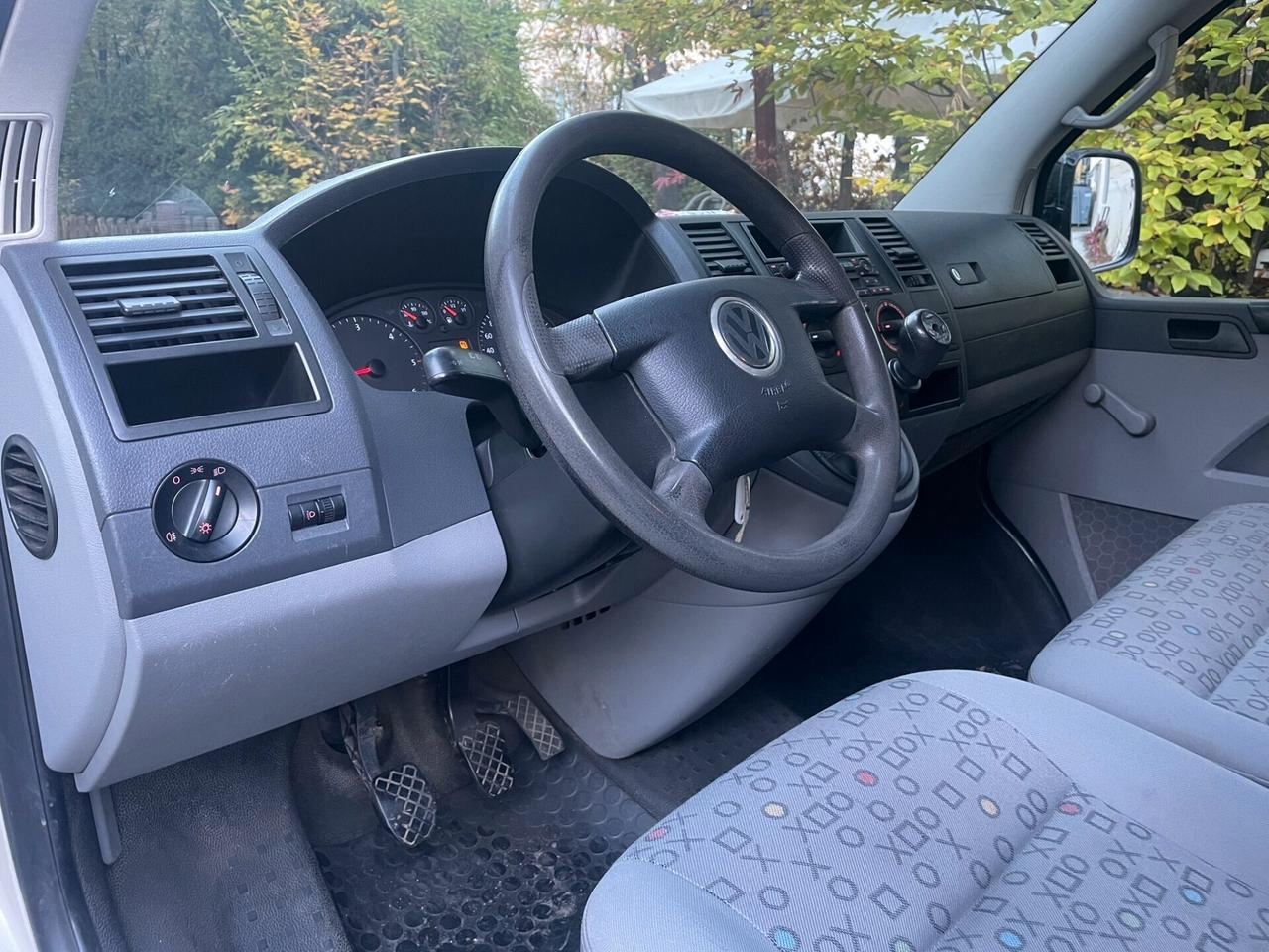 VW T5 TRANSPORTER SHUTTLE 2.5 TDI/174CV 9POSTI