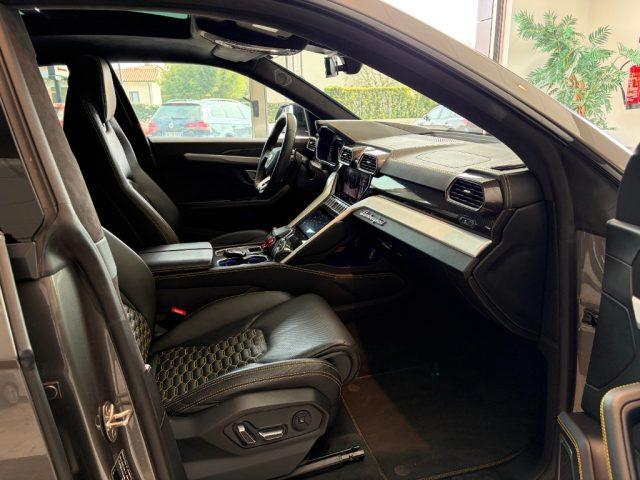 LAMBORGHINI Urus 4.0 650CV