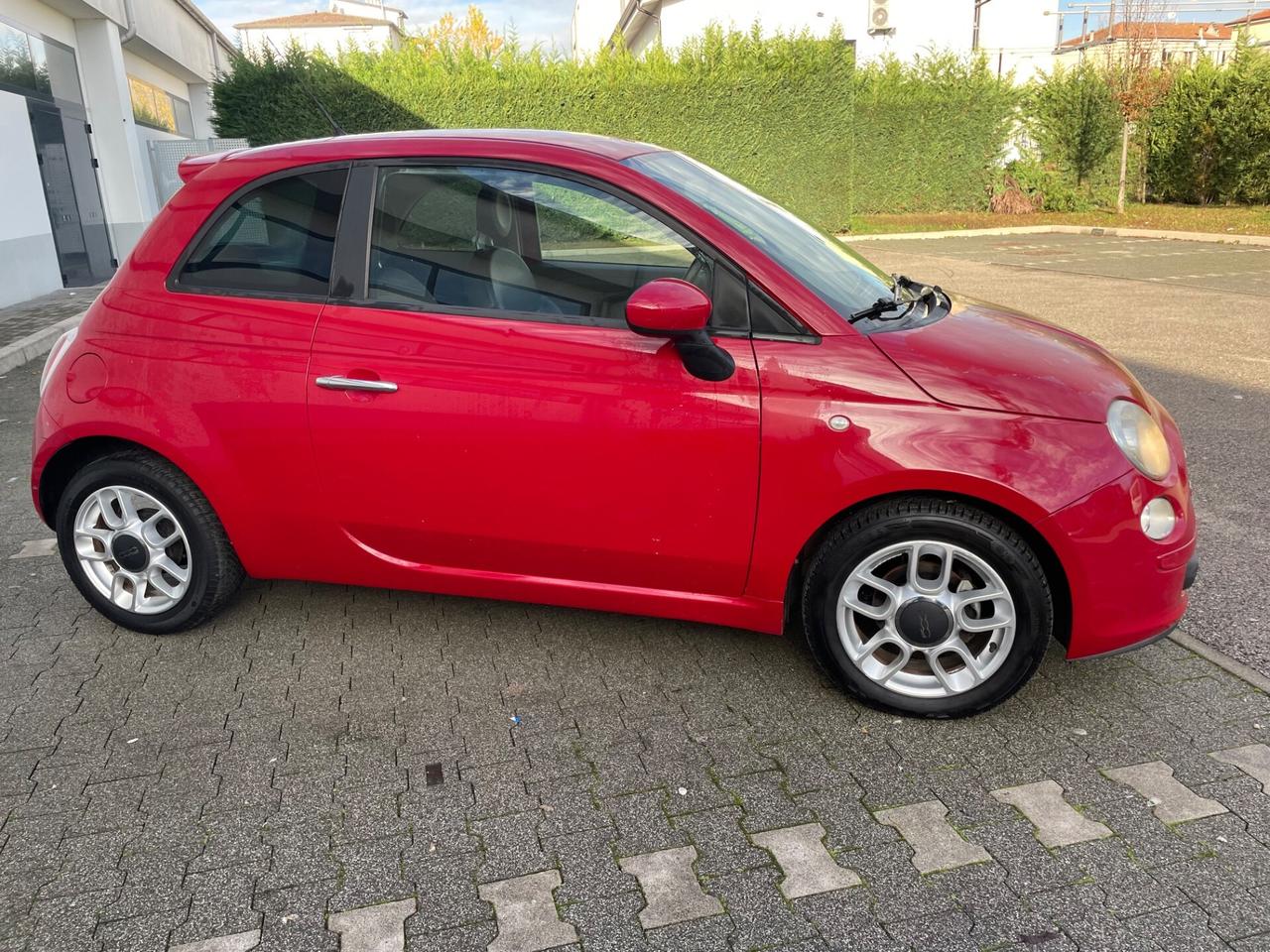 Fiat 500 ..1.2 benzina anno 2009 km 205 mila