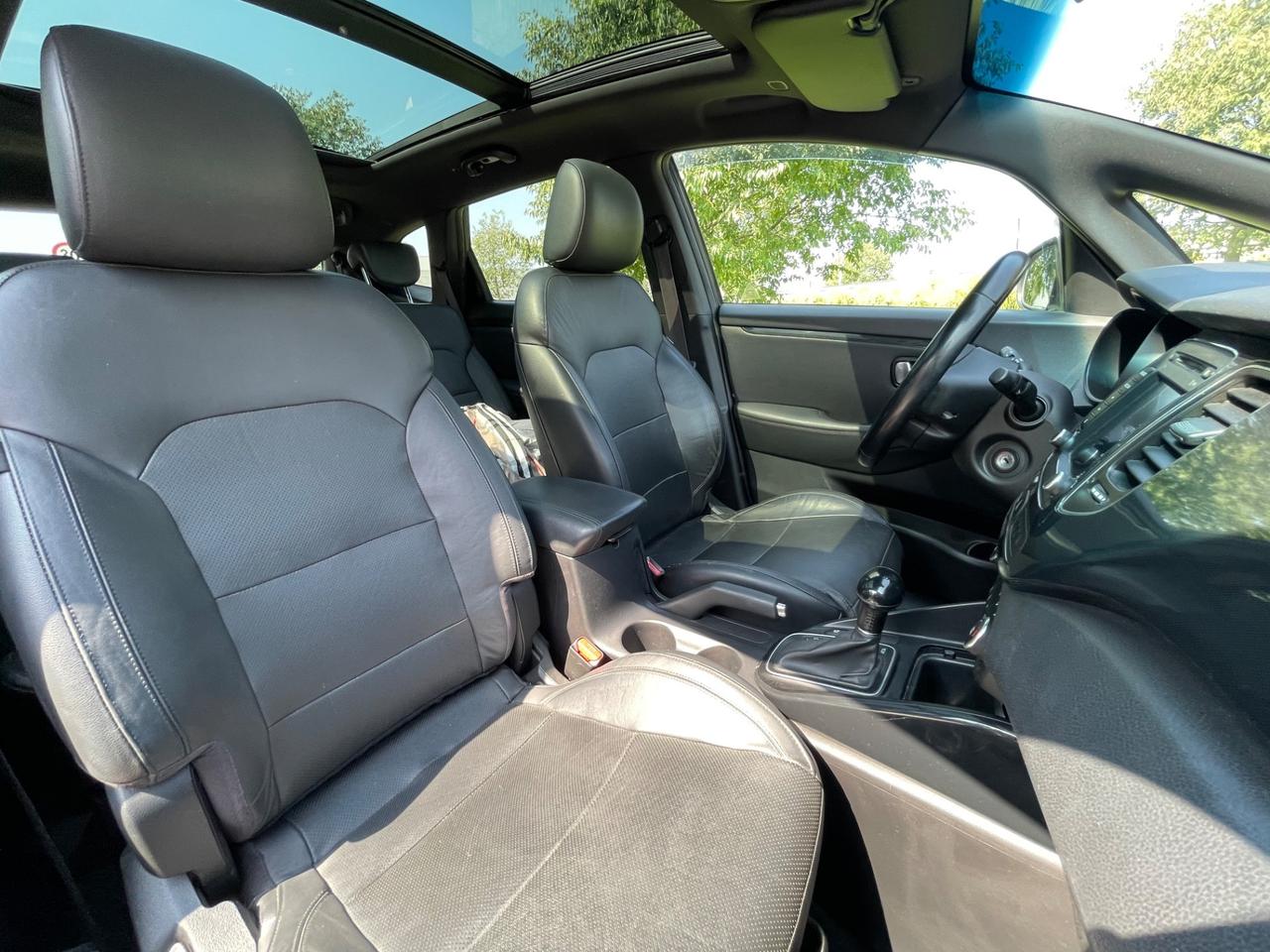 Kia Carens 1.7 CRDi 141 CV DCT Platinum