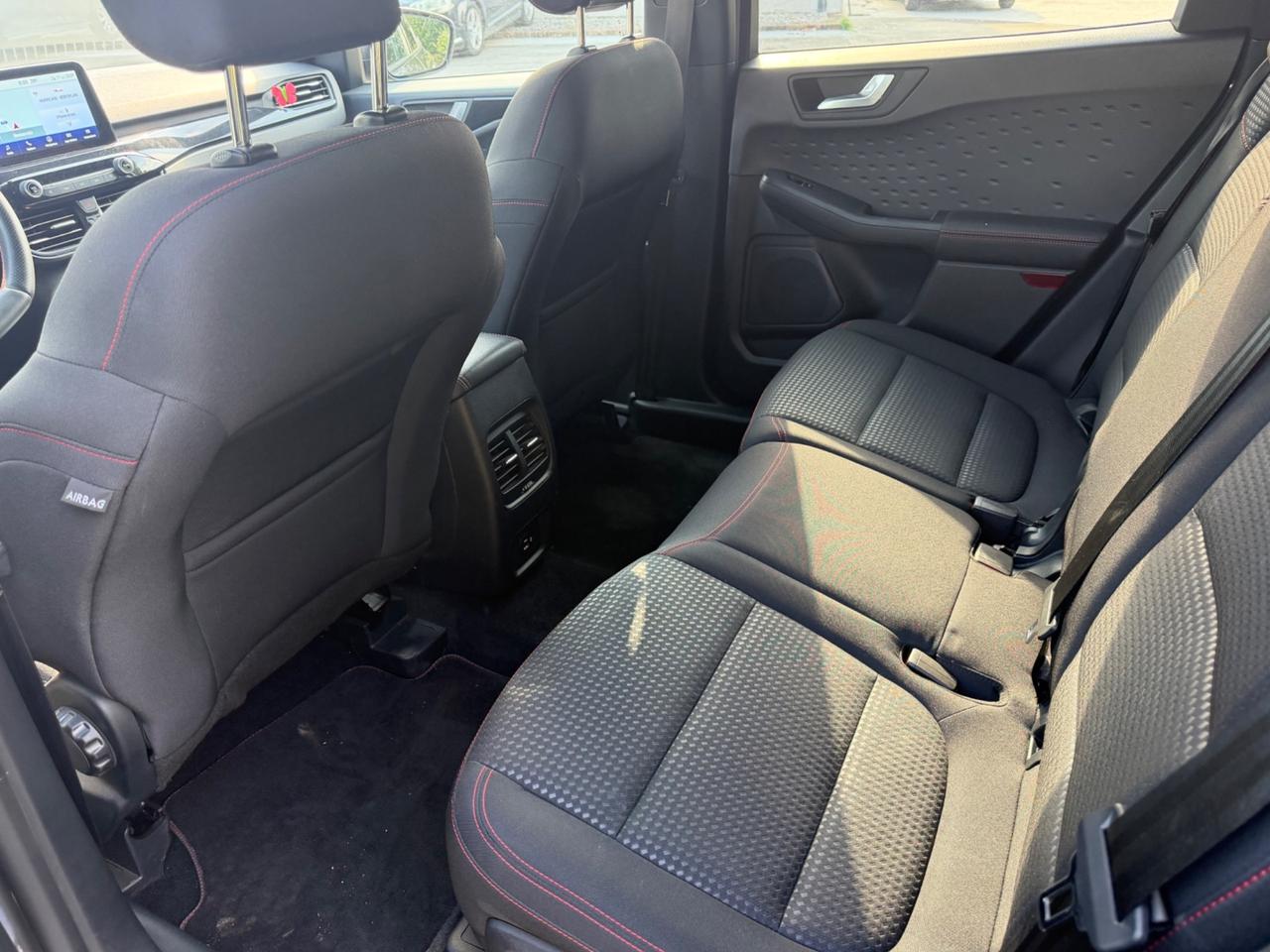 Ford Kuga 2.5 Full Hybrid 190 CV CVT 2WD Titanium Business