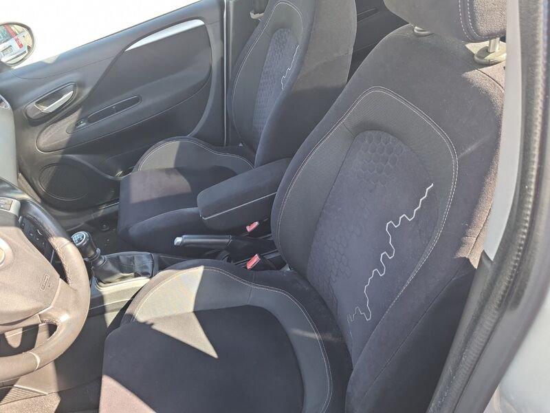 FIAT Punto Punto 5p 1.4 easypower Lounge Gpl