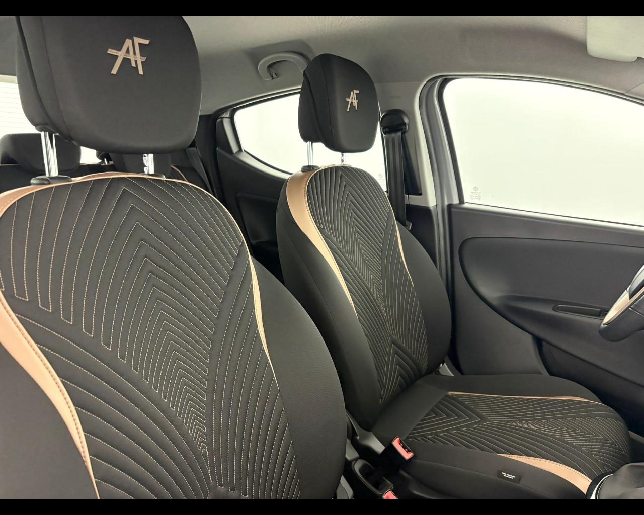 LANCIA Ypsilon 1.0 firefly hybrid Alberta Ferretti s&s 70cv 5p.ti