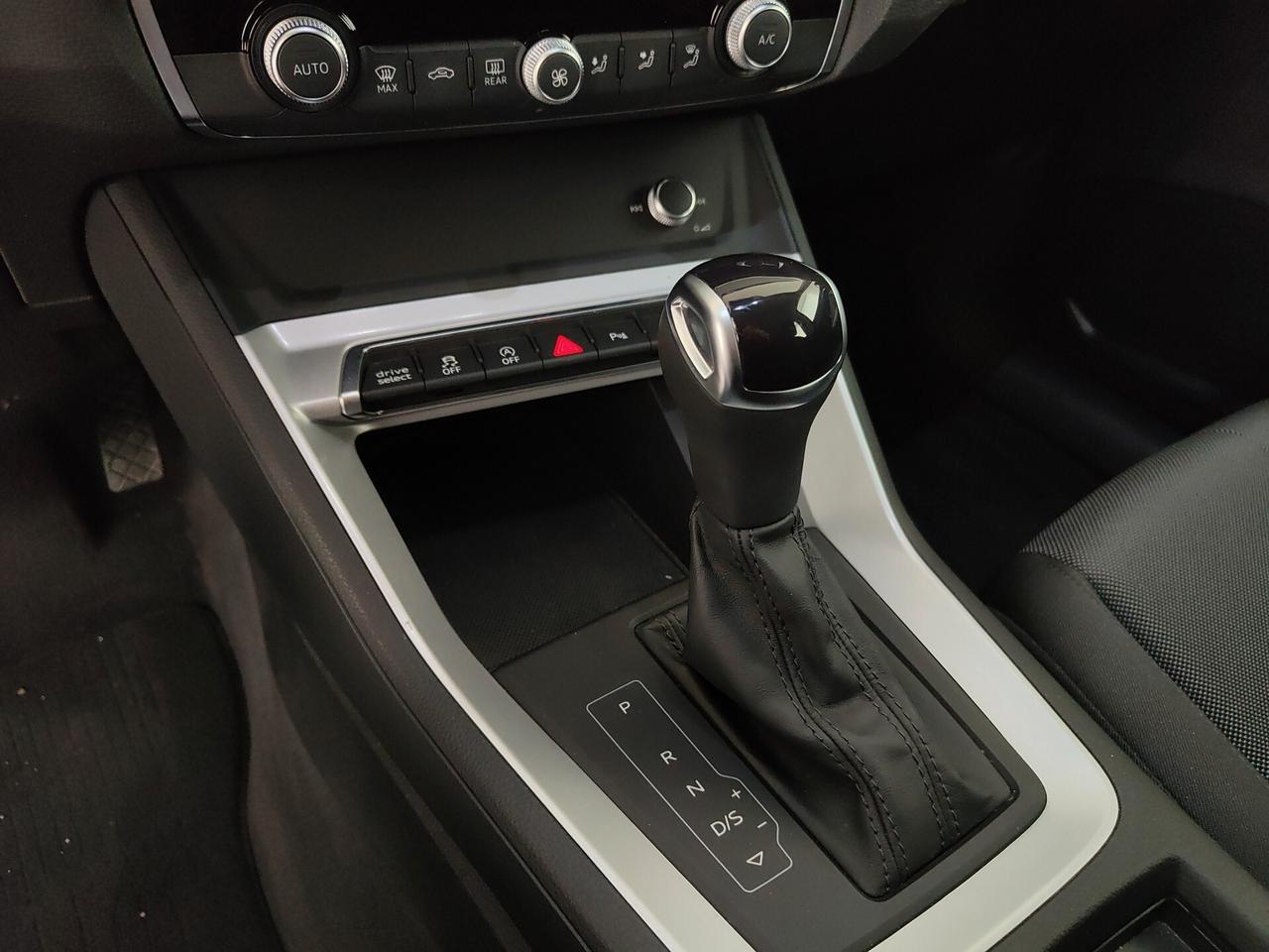 Audi Q3 SPB 35 TDI quattro S tronic Business Plus