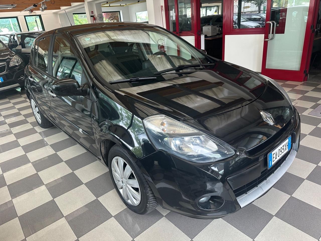 Renault Clio 1.2 16V 5 porte GPL Dynamique