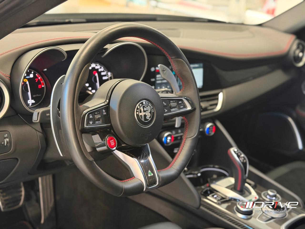 ALFA ROMEO Giulia (2016) Giulia 2.9 V6 Bi-Turbo...