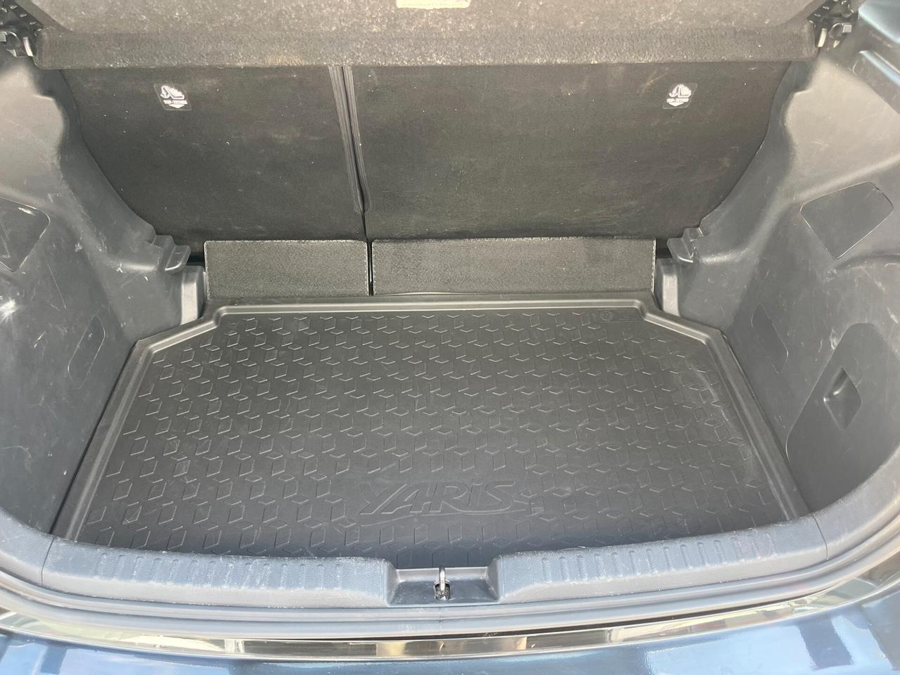 Toyota Yaris 1.5 Hybrid 5 porte Trend