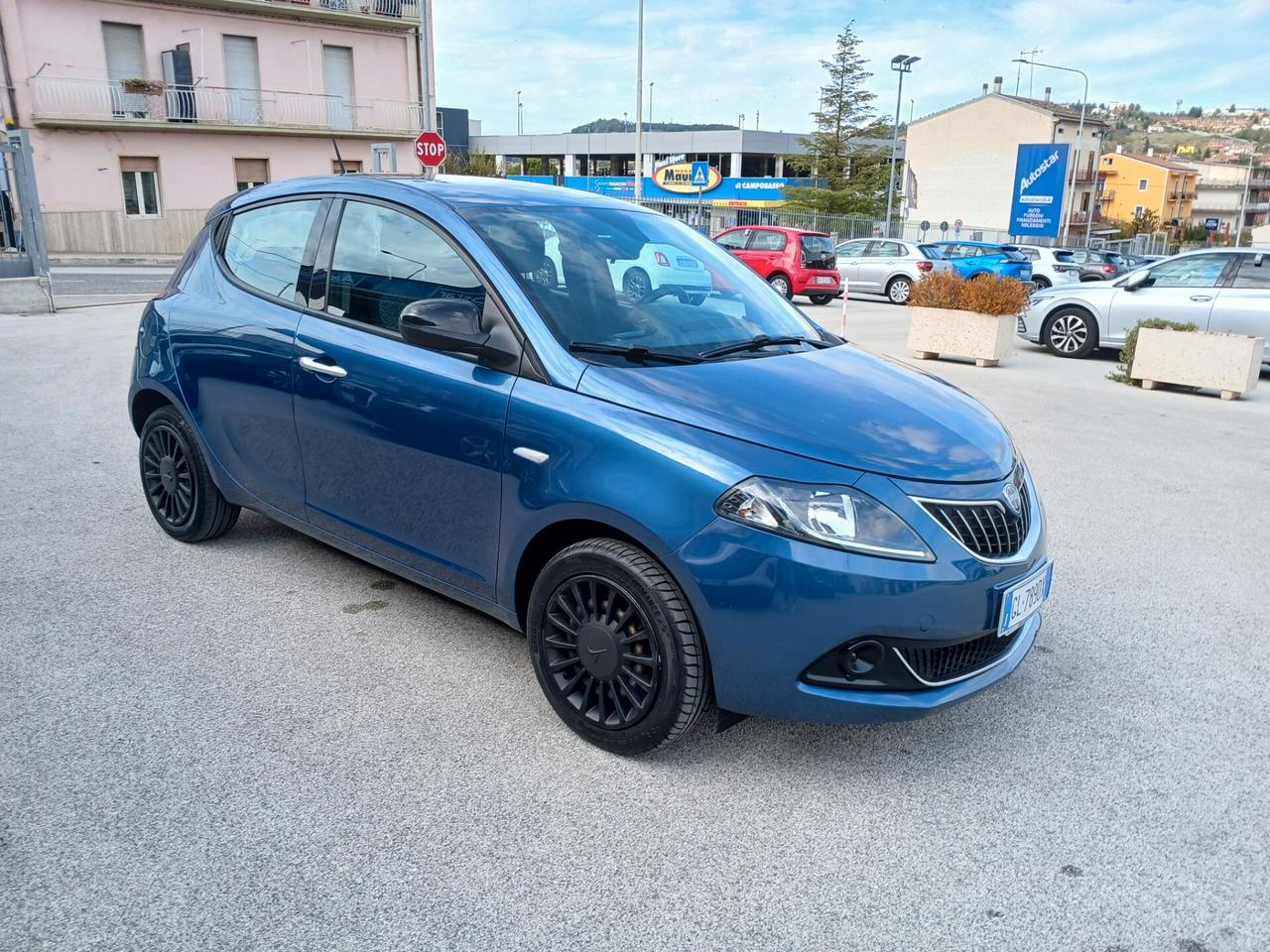 LANCIA YPSILON 1.0 HYBRID 70CV 2022 GOLD
