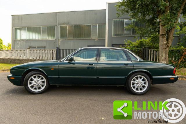 JAGUAR XJ8 3.2 V8 237CV Executive - 1998