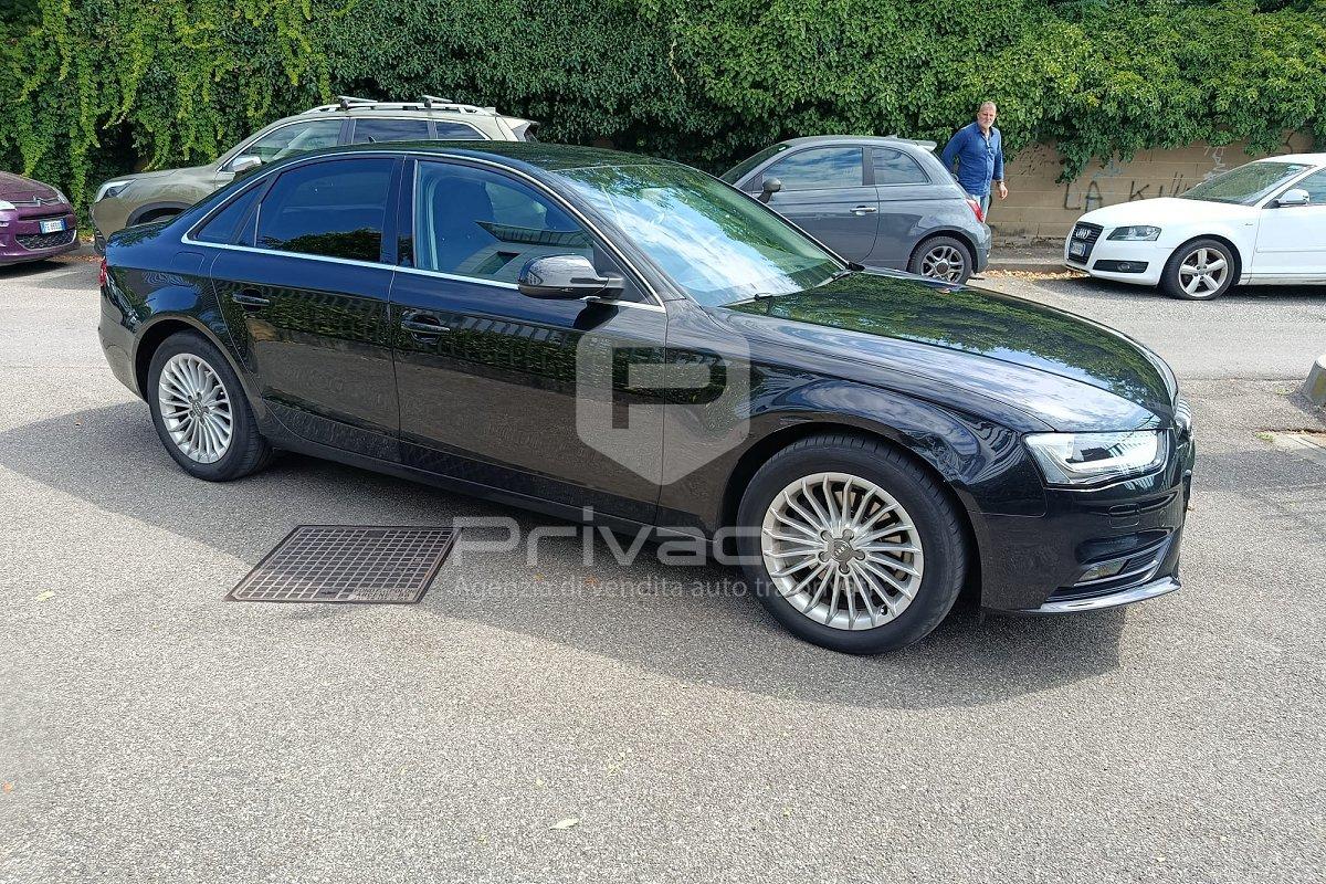 AUDI A4 2.0 TDI 120 CV Business
