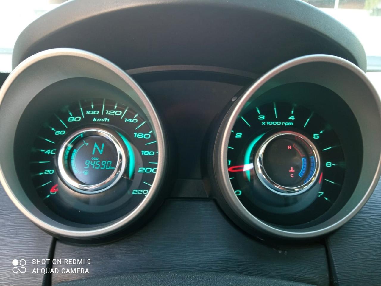 Mahindra XUV500 2.2 CDi 140cv (Motore Mercedes) FWD W8