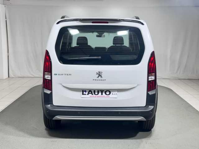 Peugeot Rifter motore elettrico 136 CV 50kWh Allure Standard