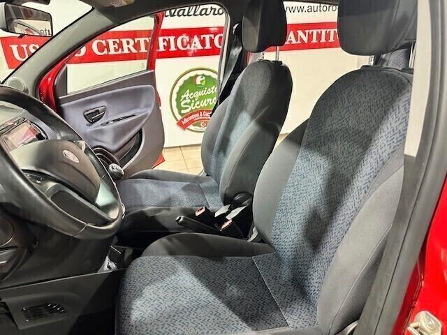 Lancia Ypsilon 1.0 FireFly 5 porte S&S Hybrid Gold