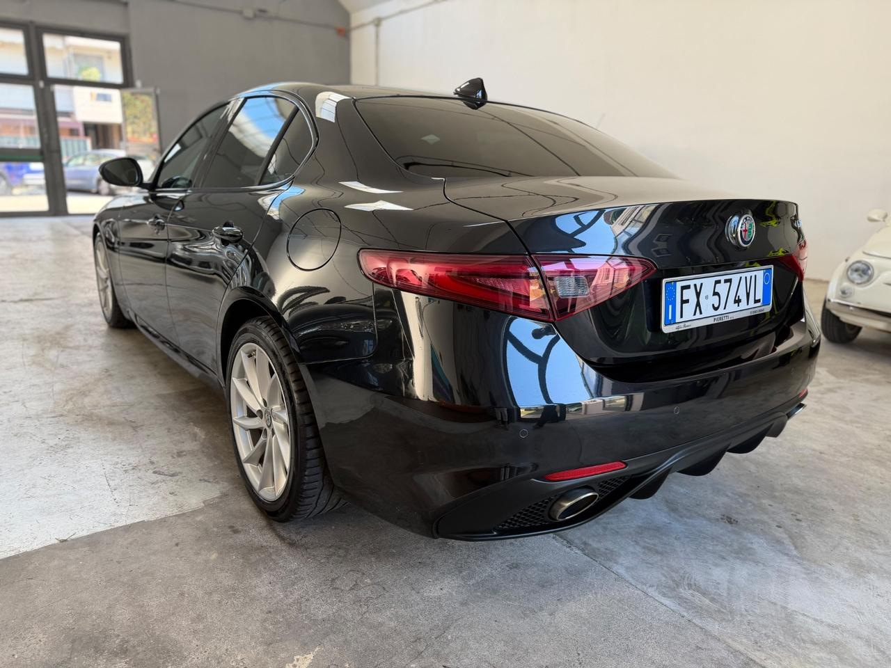 Alfa Romeo Giulia 2.2 Turbodiesel 160 CV AT8 Super