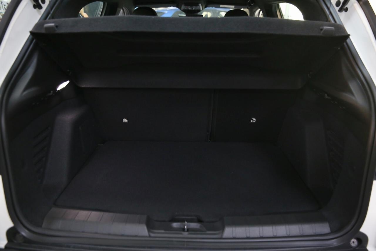 Jeep Avenger 1.2 Turbo 145 cv e-Hybrid 4xe Upland_NUOVA_KM0