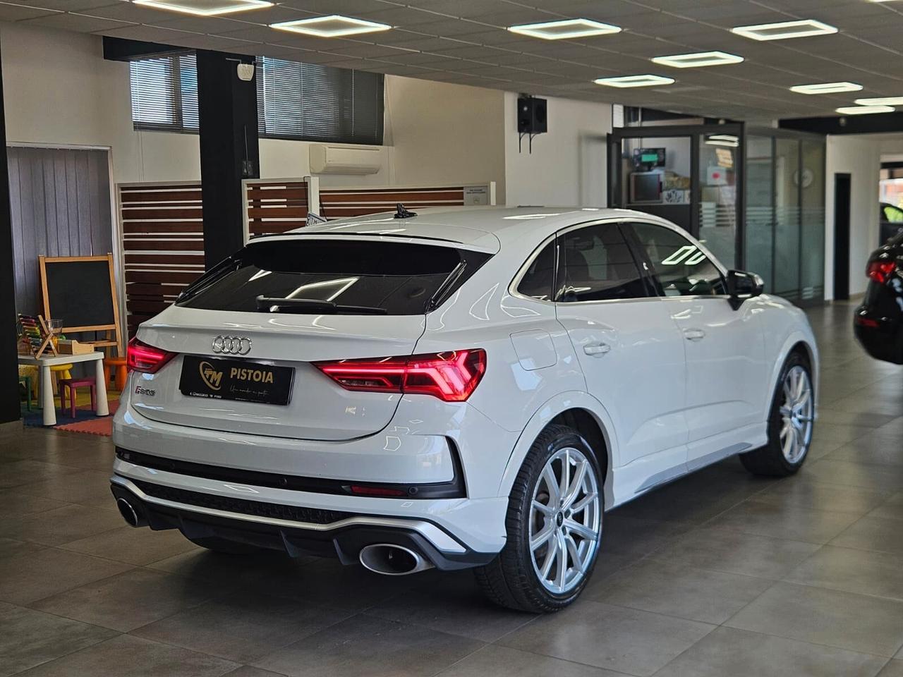 Audi RS Q3 SPB 2.5 quattro s-tronic