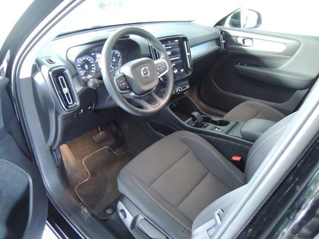 VOLVO XC40 T3 Geartronic Momentum