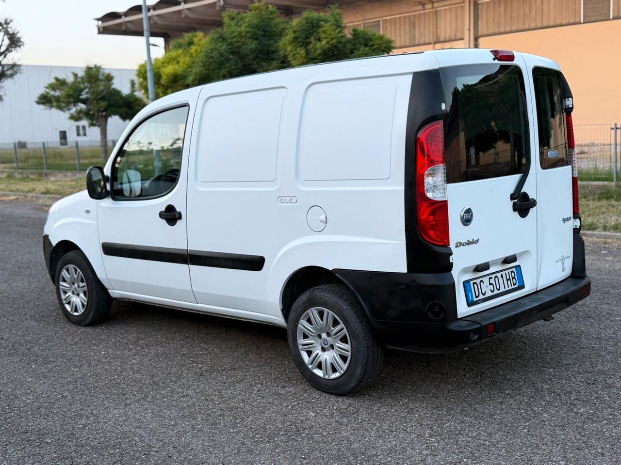 FIAT DOBLO 1.6 BENZINA METANO CON CLIMA