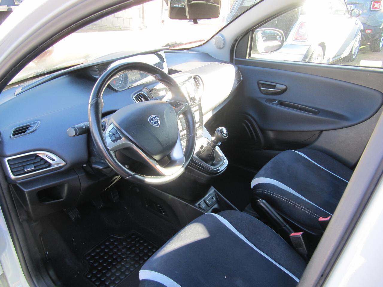 Lancia Ypsilon 1.2 69 CV 5 porte GPL Ecochic Mya