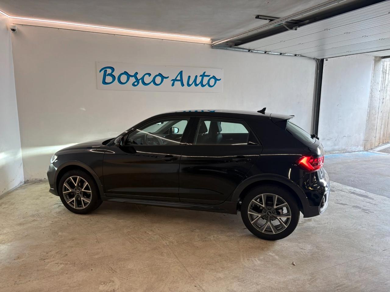 Audi A1 Allstreet 30 1.0 tfsi Business 110cv