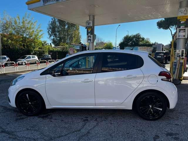 Peugeot 208 208 I 5p 1.2 puretech Active 82cv