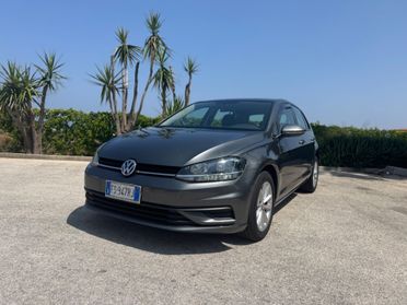 Volkswagen Golf 1.0 TSI 110 CV 5p. Trendline BlueMotion Technology