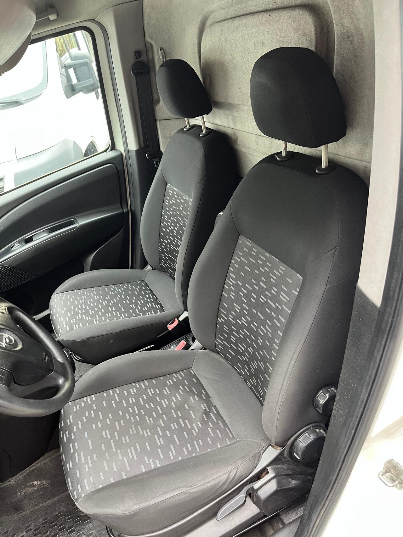 OPEL COMBO 1.6 CDTI AUTOCARRO 2 POSTI - PORTATA 953 KG - EURO 6B