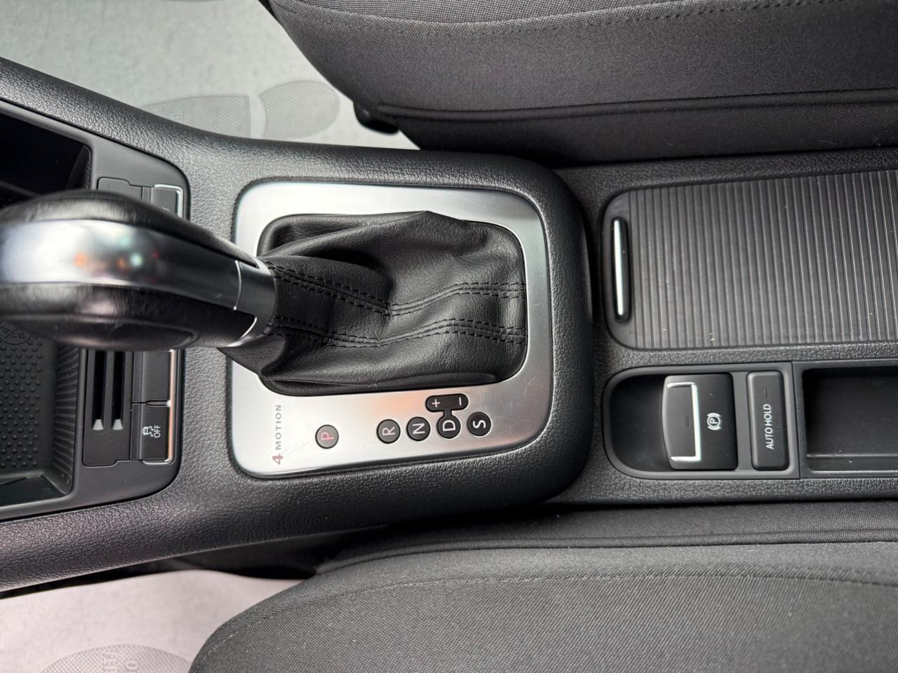 Volkswagen Tiguan 2.0 TDI DPF 4MOTION DSG Sport & Style