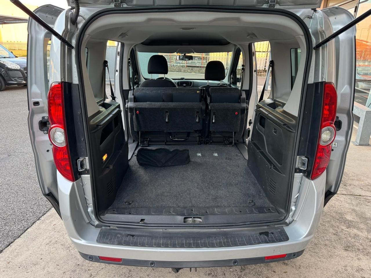 Opel Combo 1.6 CDTI 105CV 5 POSTI