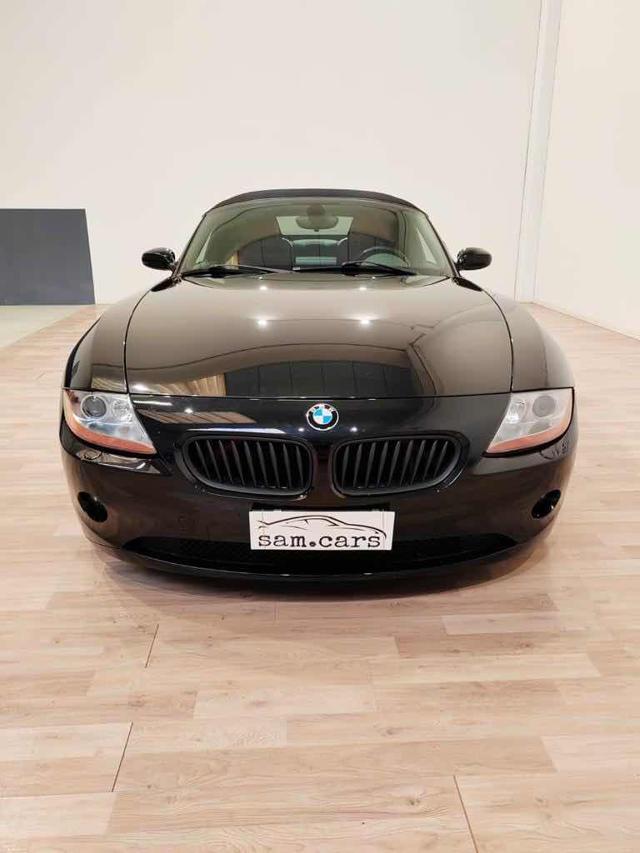 BMW Z4 3.0i MANUALE ASI PELLE ROSSA
