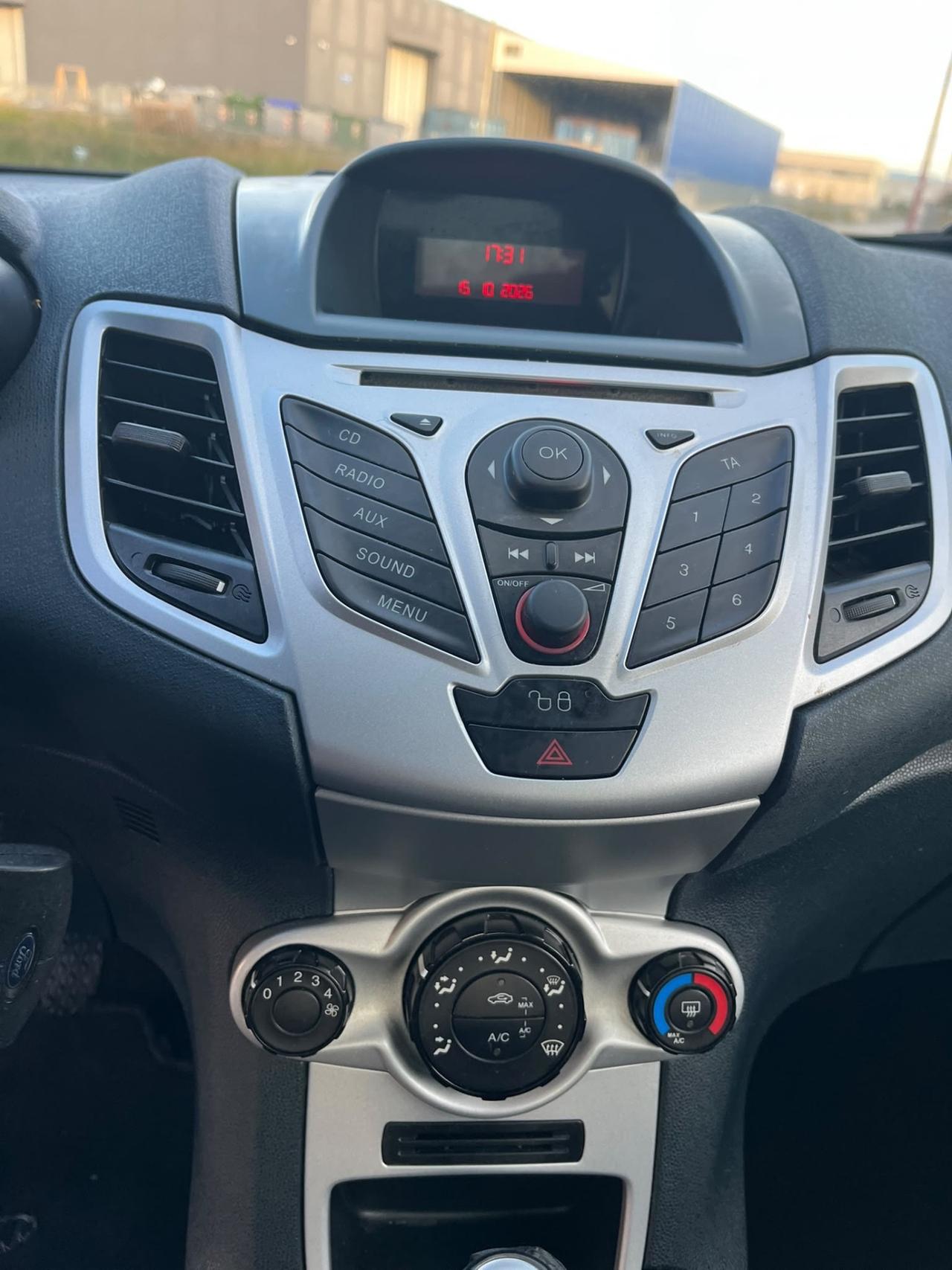 Ford Fiesta 71000 KM GARANZIA 12 MESI