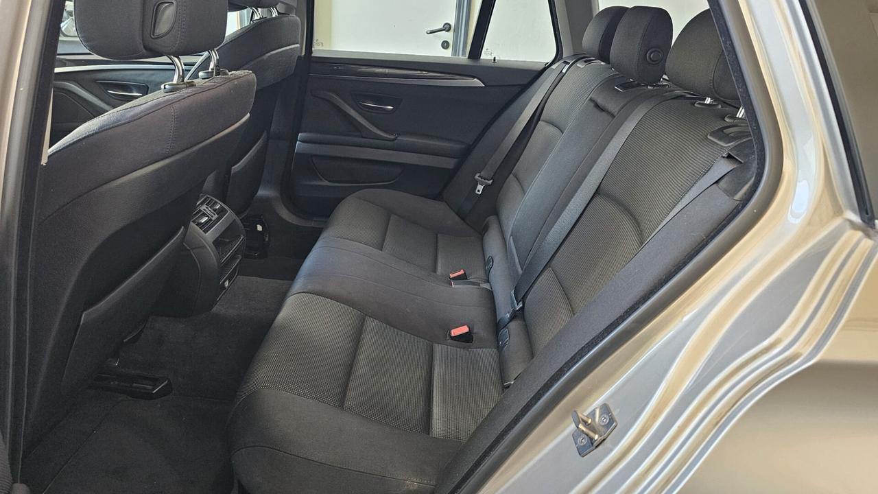 BMW 520D Manuale Gancio Traino