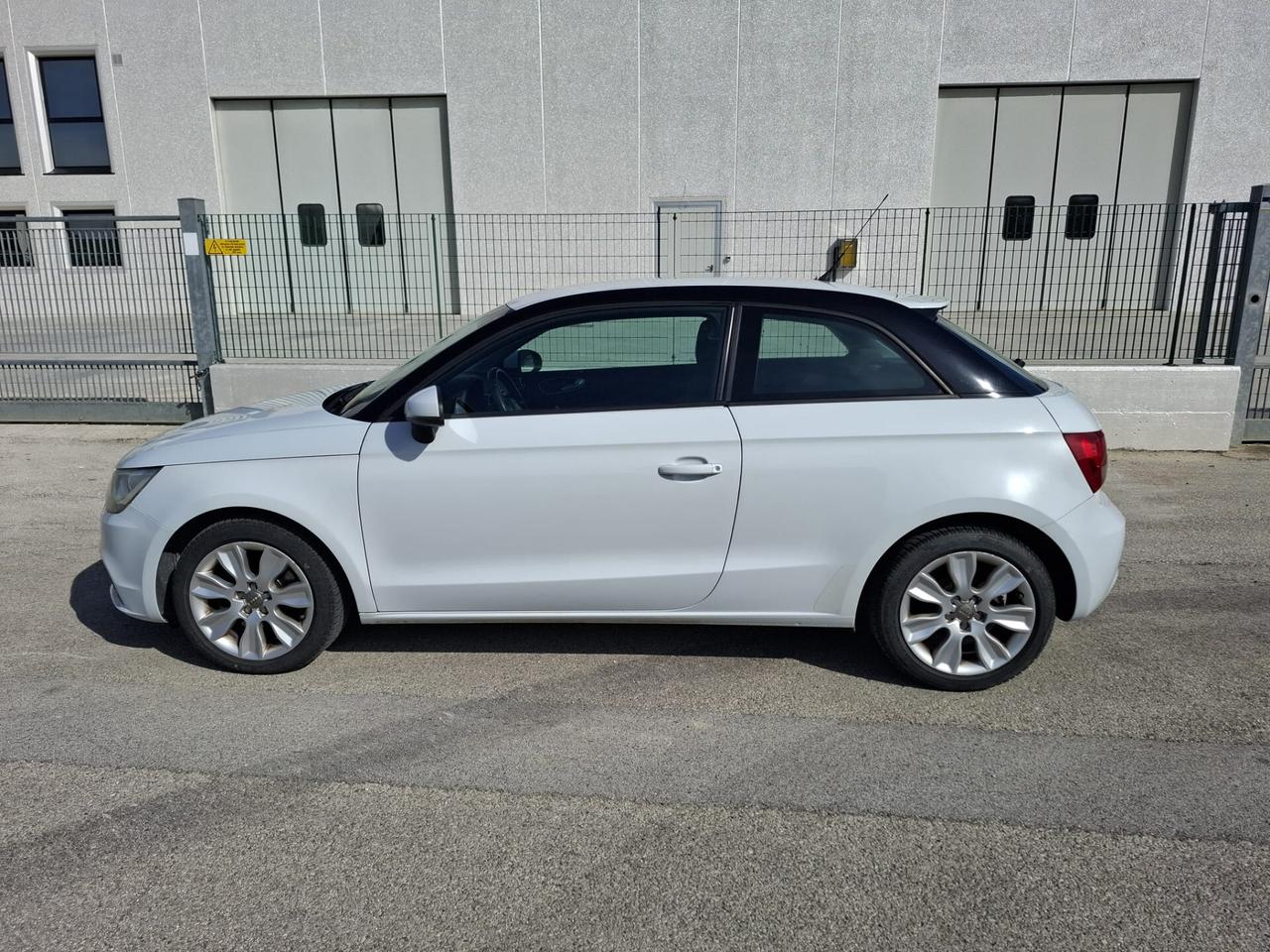 Audi A1 1.6 TDI 105 CV Ambition