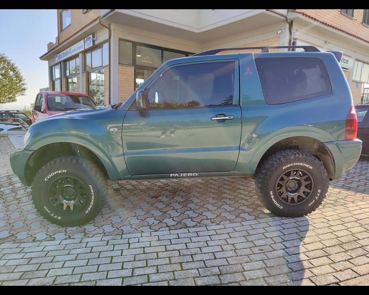 MITSUBISHI Pajero (2000-2007) - Pajero 2.5 TDI 3p. GLX