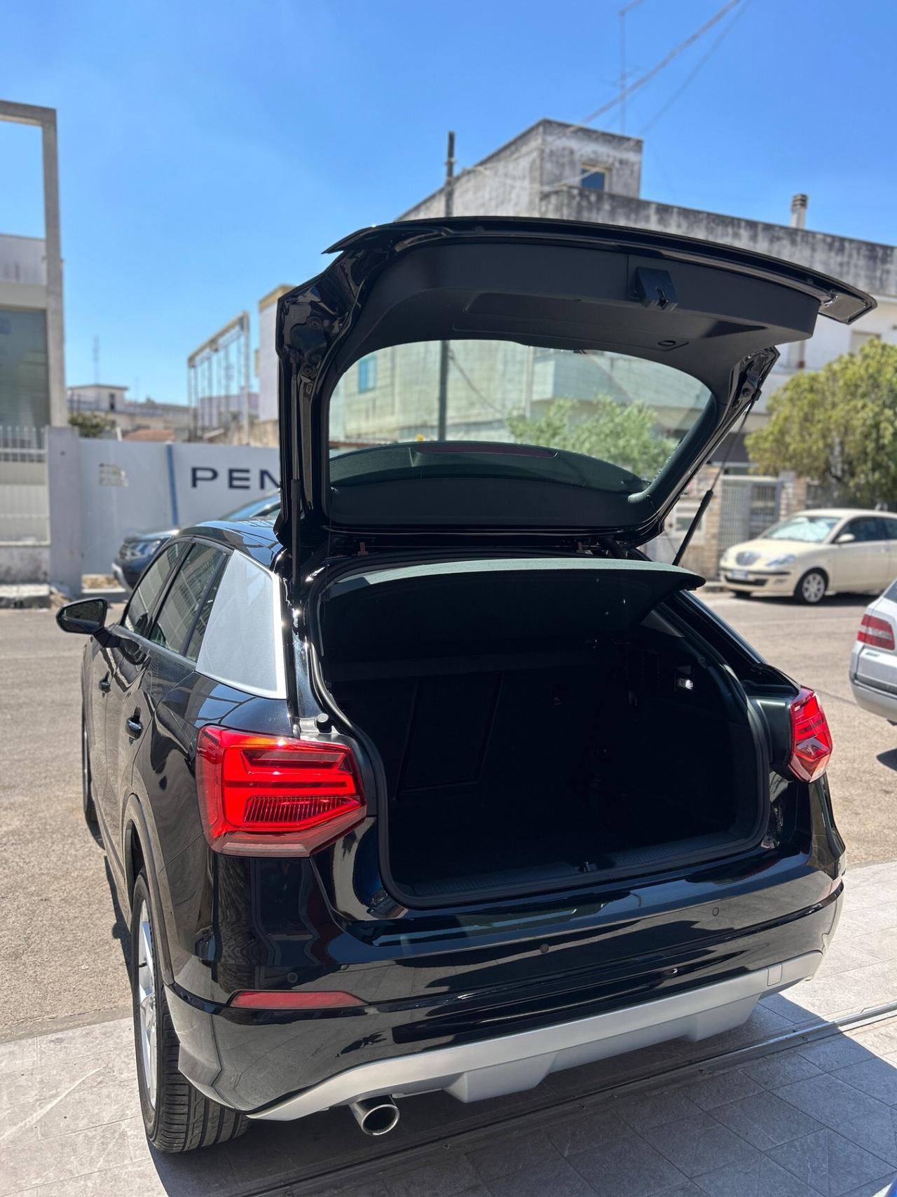 Audi Q2 1.6 116 cv SPORT EDITION-2019/LED/COMANDI
