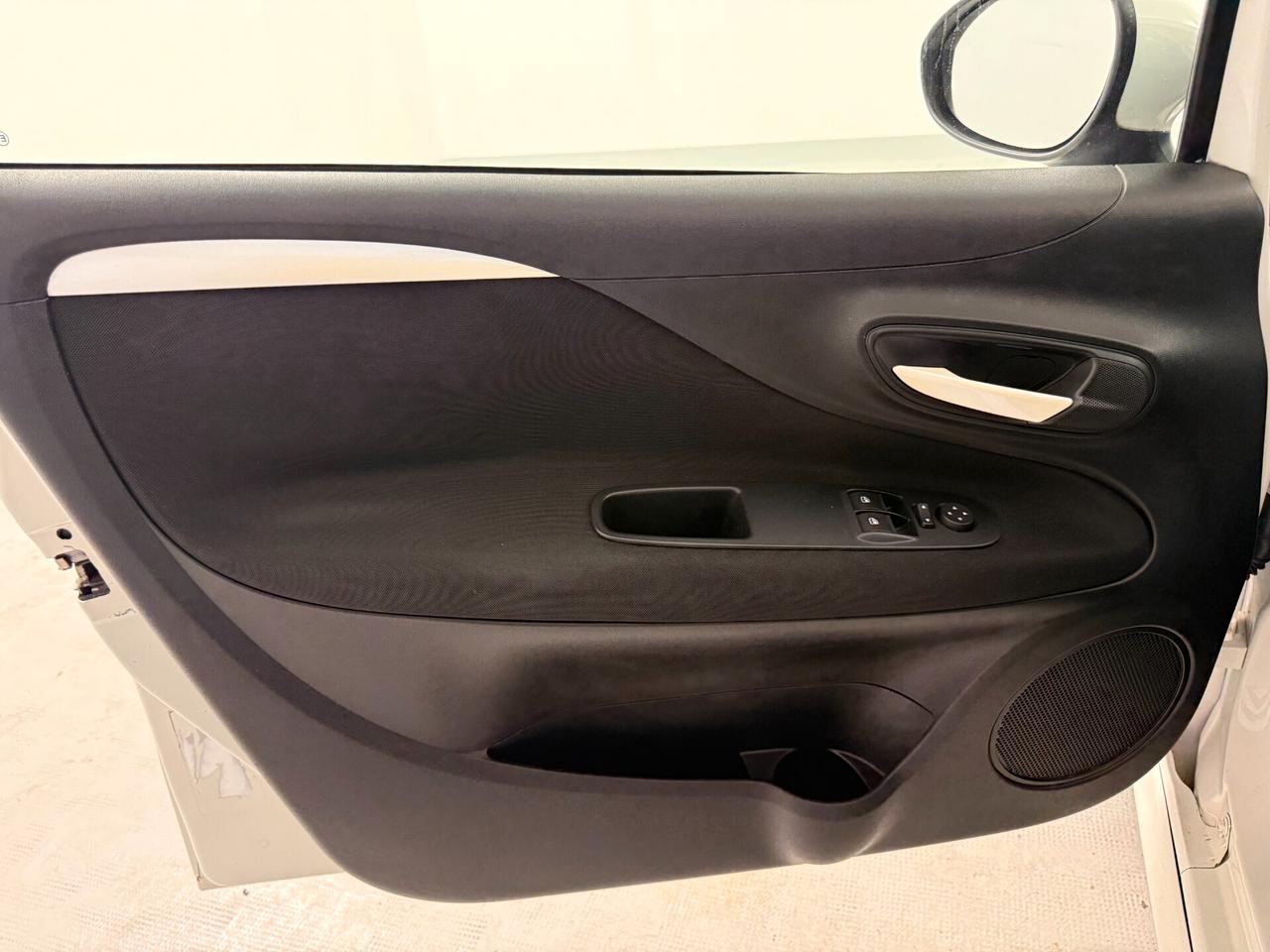 Fiat Punto Evo 1.3 Mjt 90 CV 5 porte Sport/tetto apribile/clima/sensori/1 propietario