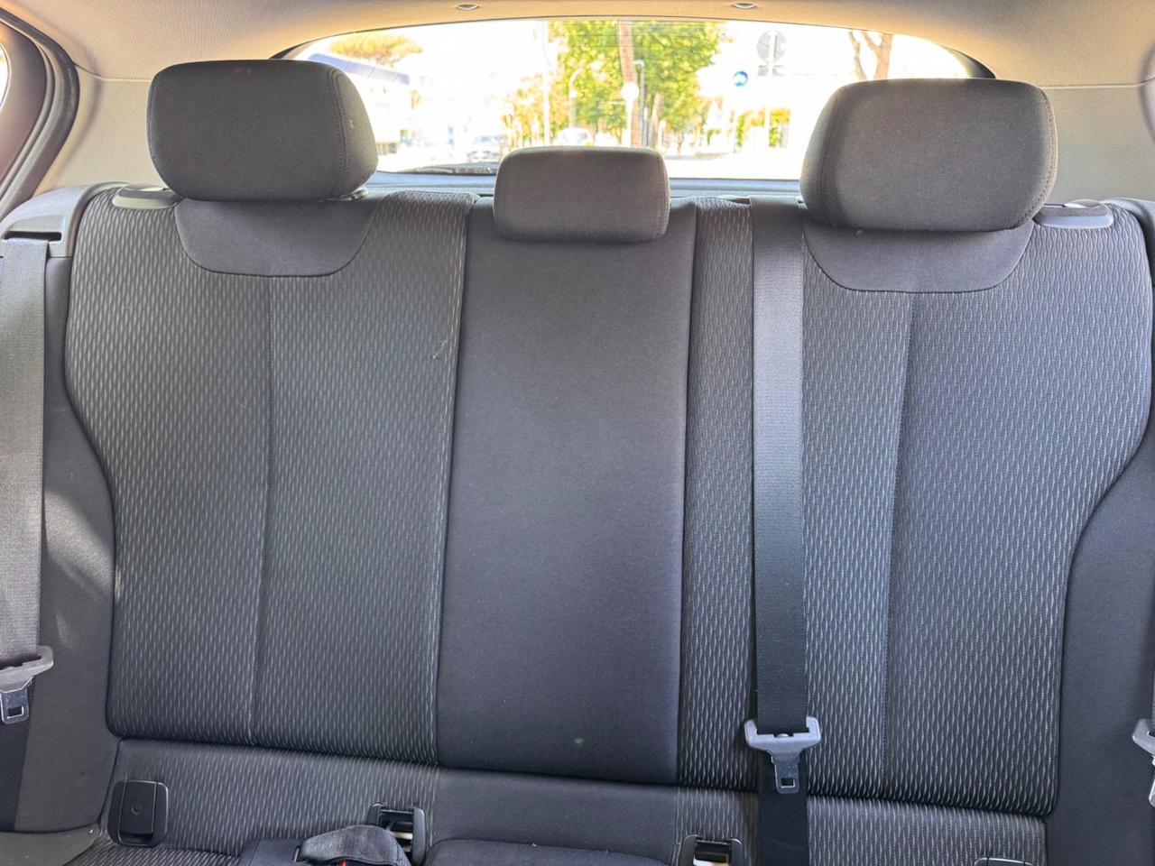 Bmw 116 116d 5p. Neopatentato garanzia 12 mesi