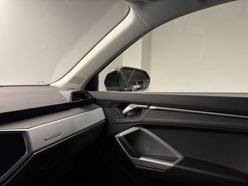 Audi Q3 SPORTBACK 35 TDI BUSINESS S TRONIC