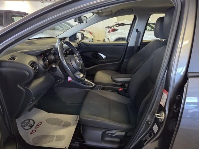 Toyota Yaris 4ª serie 1.5 Hybrid 5 porte Trend