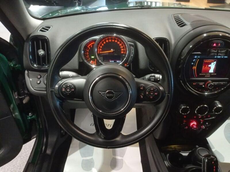 MINI Mini Countryman F60 2017 1.5 One D Hype auto 7m