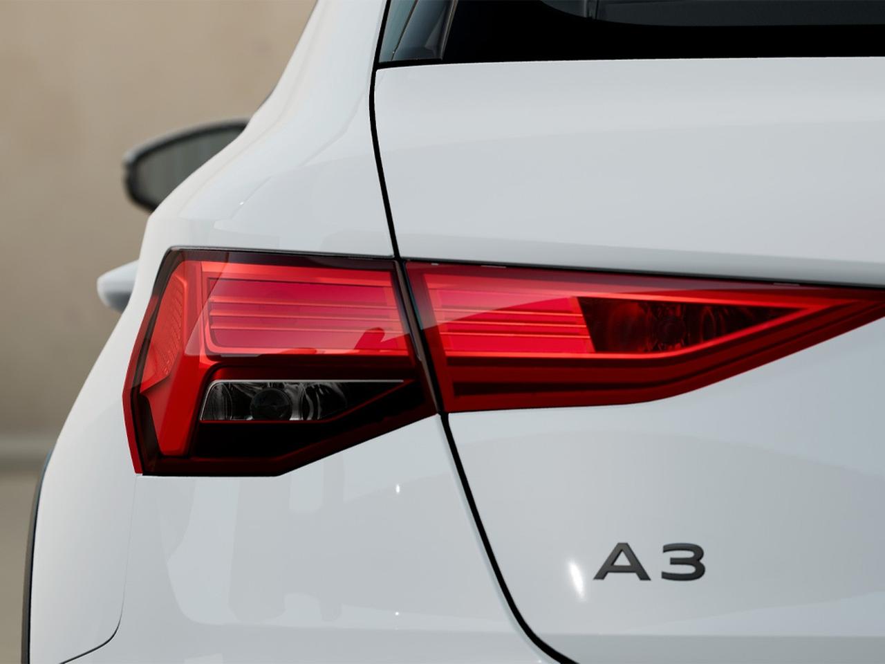 Audi A3 allstreet 2.0 tdi business 150cv s-tronic