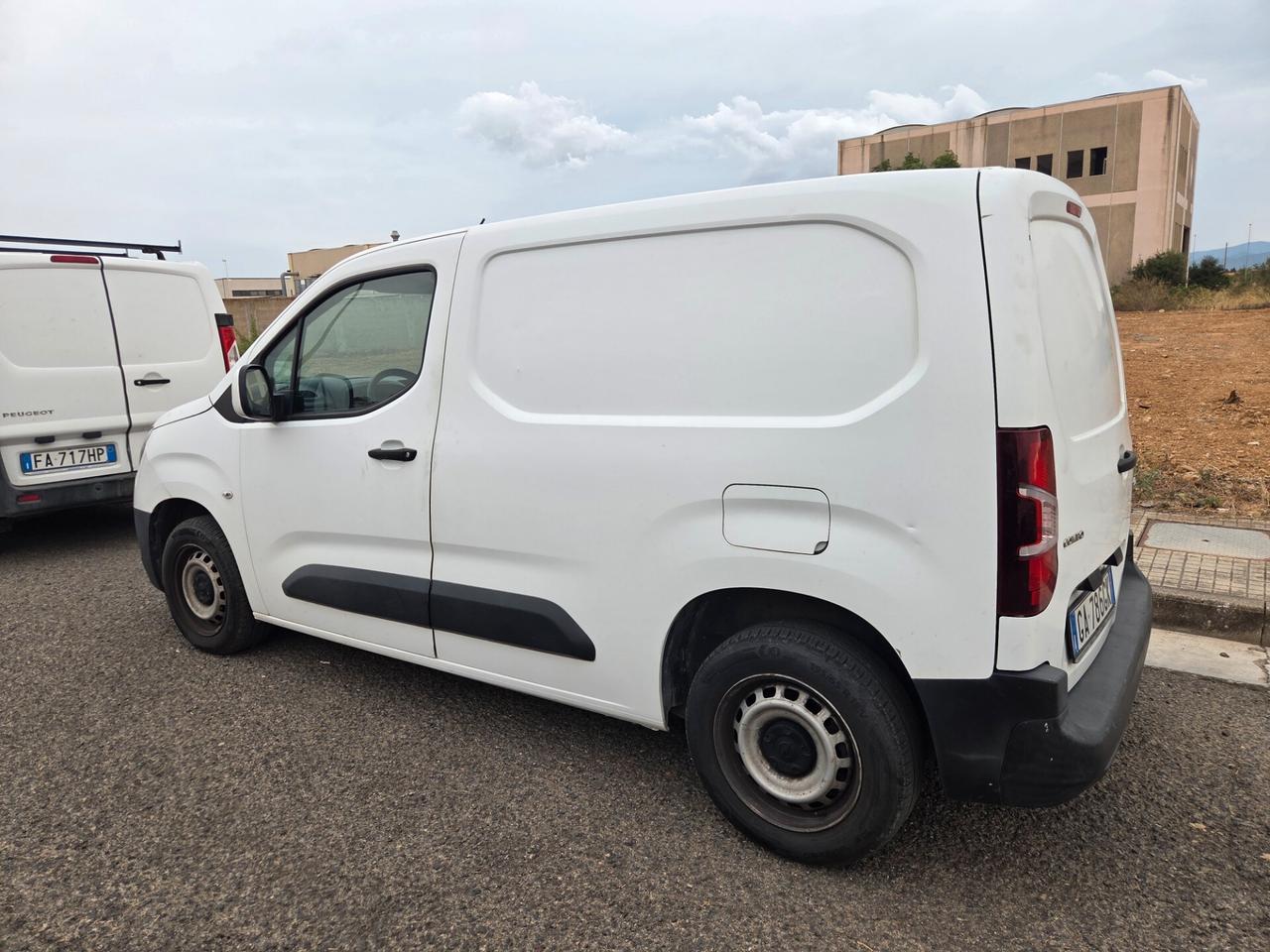 Opel COMBO 1500 HDI 102CV 2020