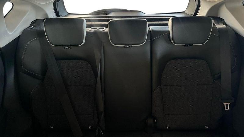 Renault Captur 1.6 E-TECH Hybrid Zen Auto 145cv