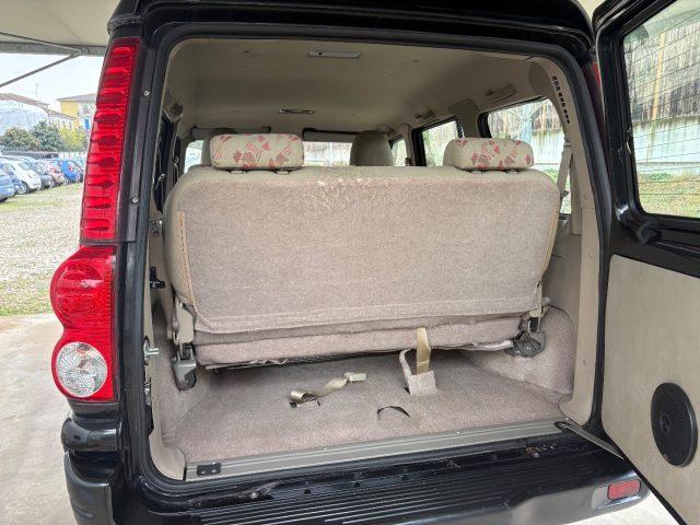MAHINDRA Goa 2.5 CRDe 4WD 4X4 6 PSOTI KM E MOTORE ORIGINALI