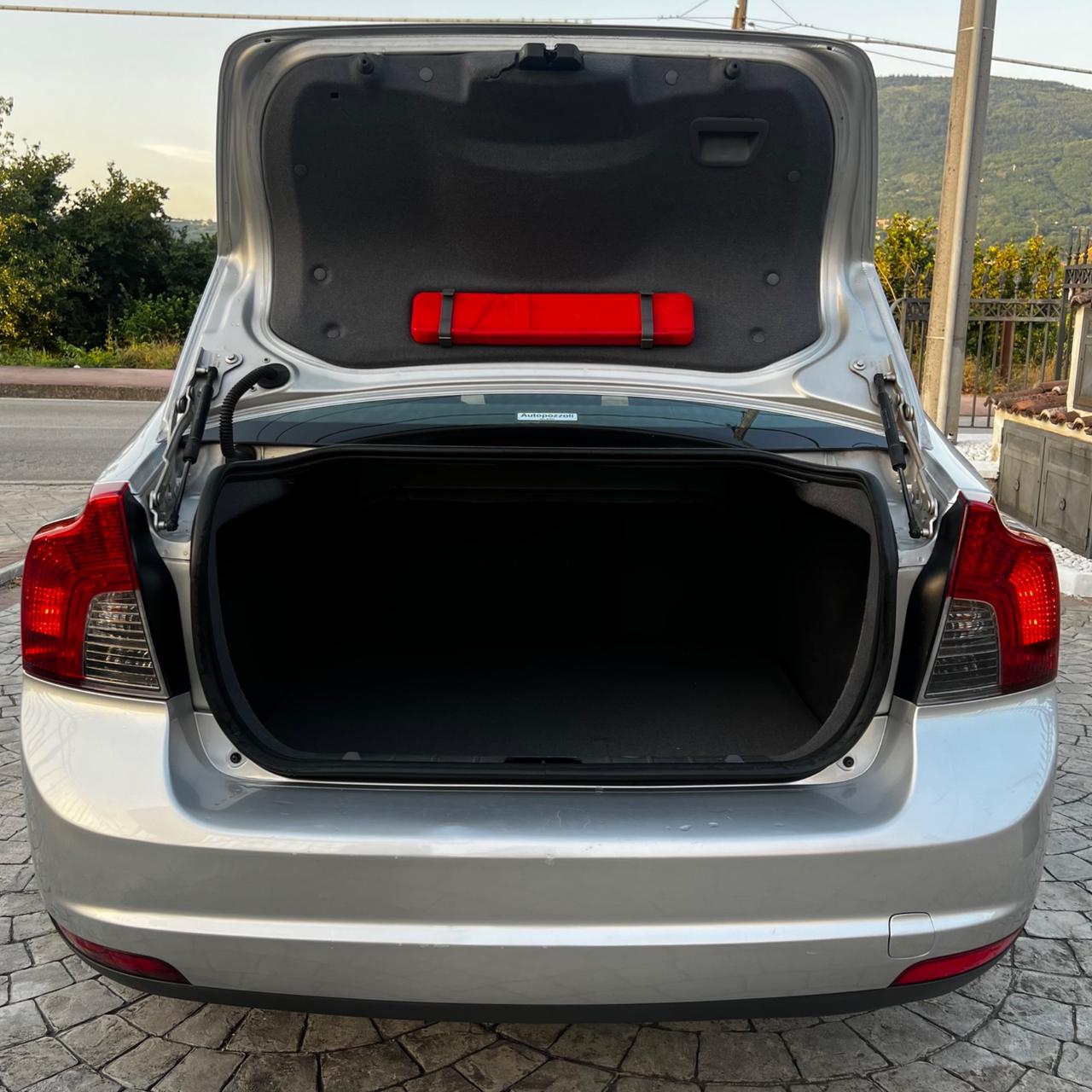 Volvo S40 1.6 Diesel 109 Cv berlina , 10/2009