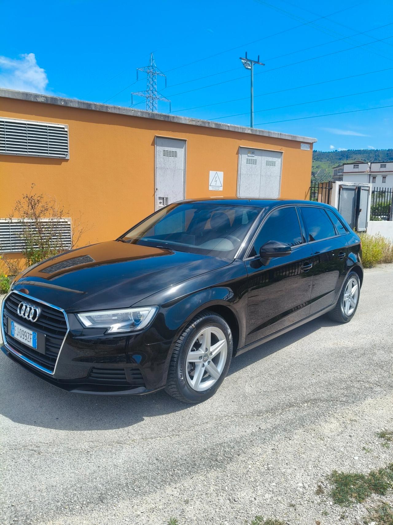 Audi A3 SPB 2.0 TDI S tronic Sport