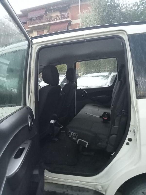 Mahindra Quanto C8 2.2 4WD N1