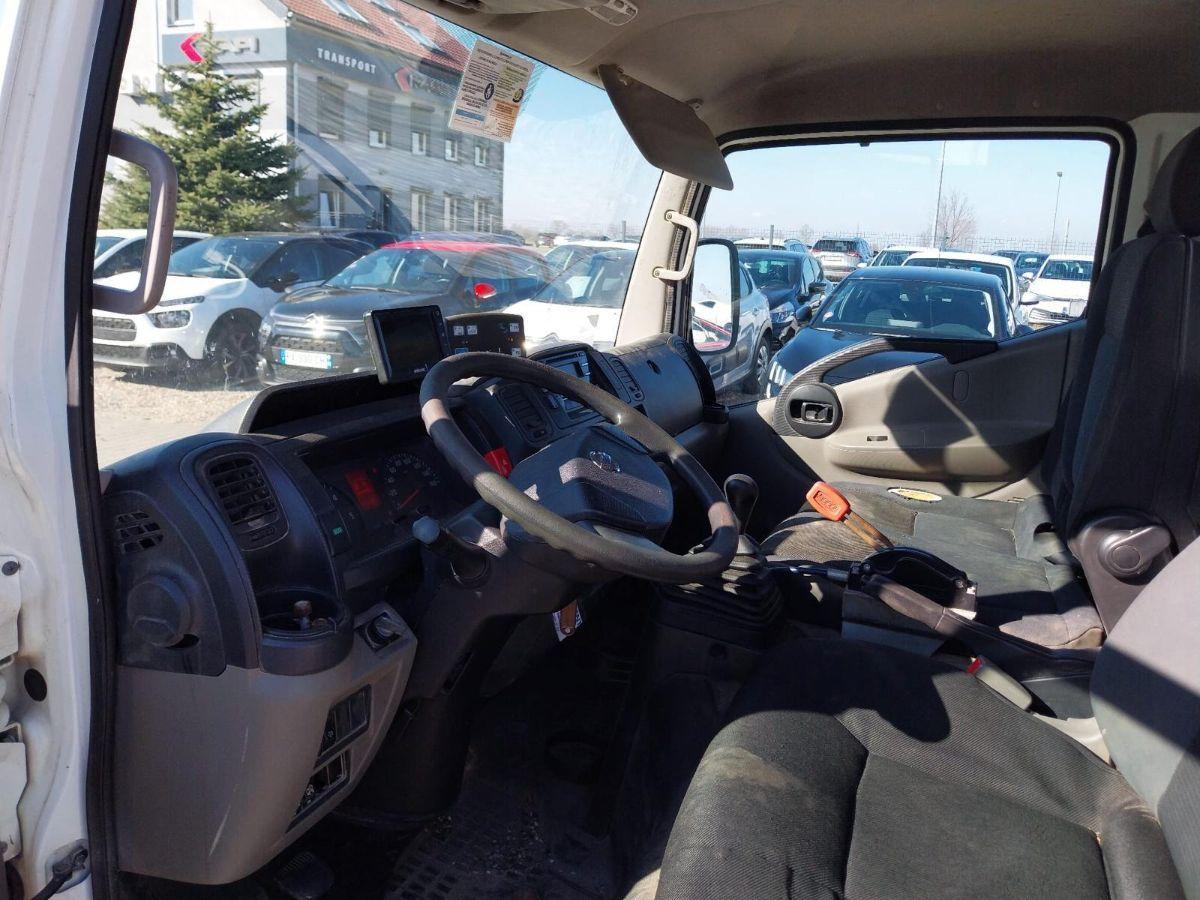NISSAN NT 400 35.13
