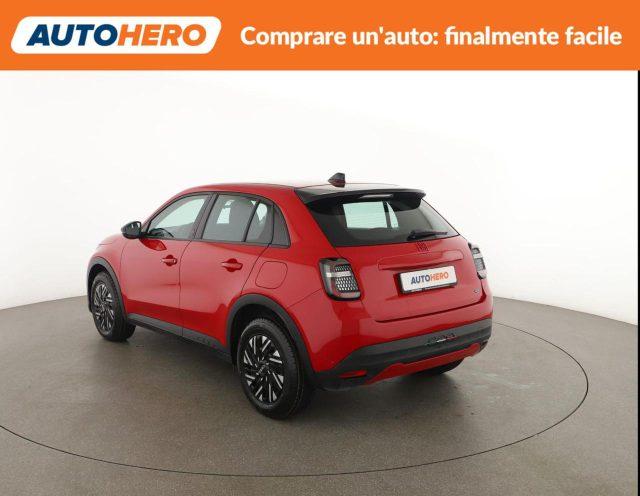 FIAT 600e Red